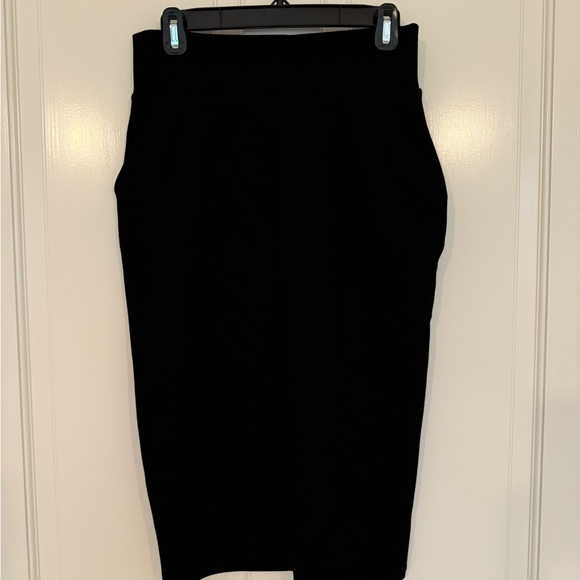 Marcella NYC Vesey Pencil Skirt - Picture 7 of 7
